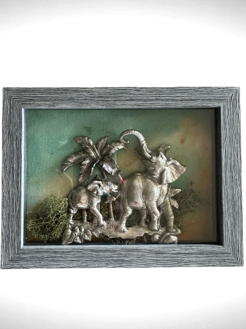 Pewter 3-D elephant sculpture framed home decor